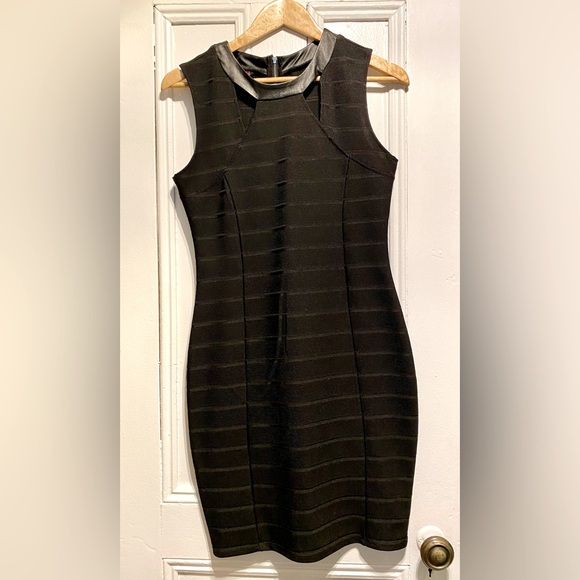 Bodycon dress from Guess - Picture 1 of 4